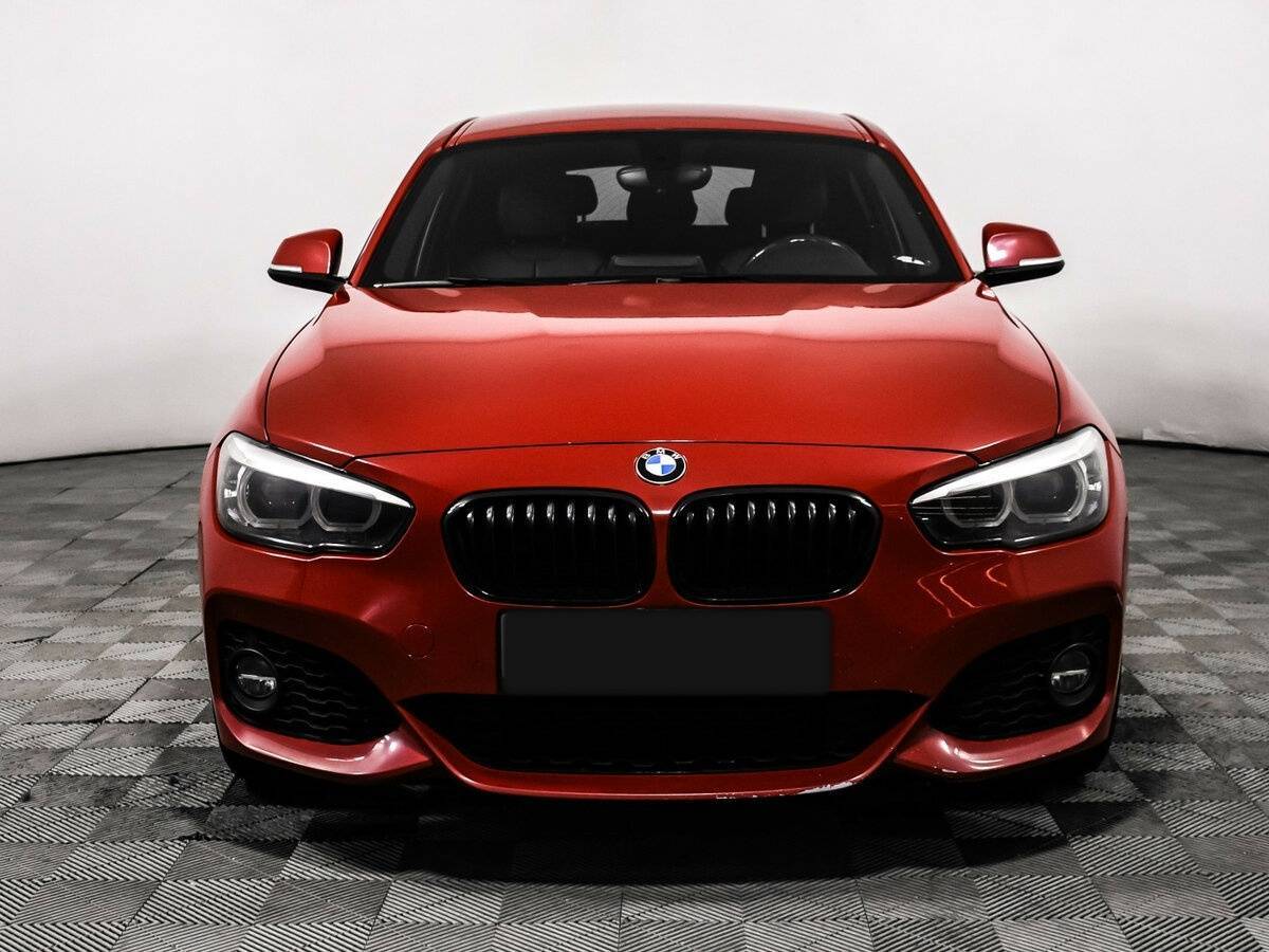 Купить BMW 1 серии 118i, 2018, 89 400 км, фото №2