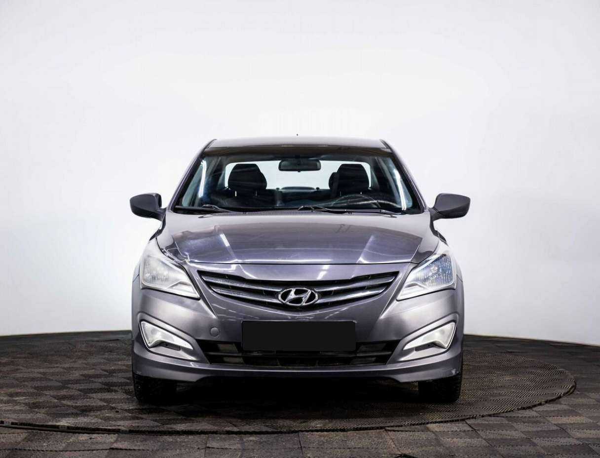 Купить Hyundai Solaris, 2015, 205 000 км, фото №2