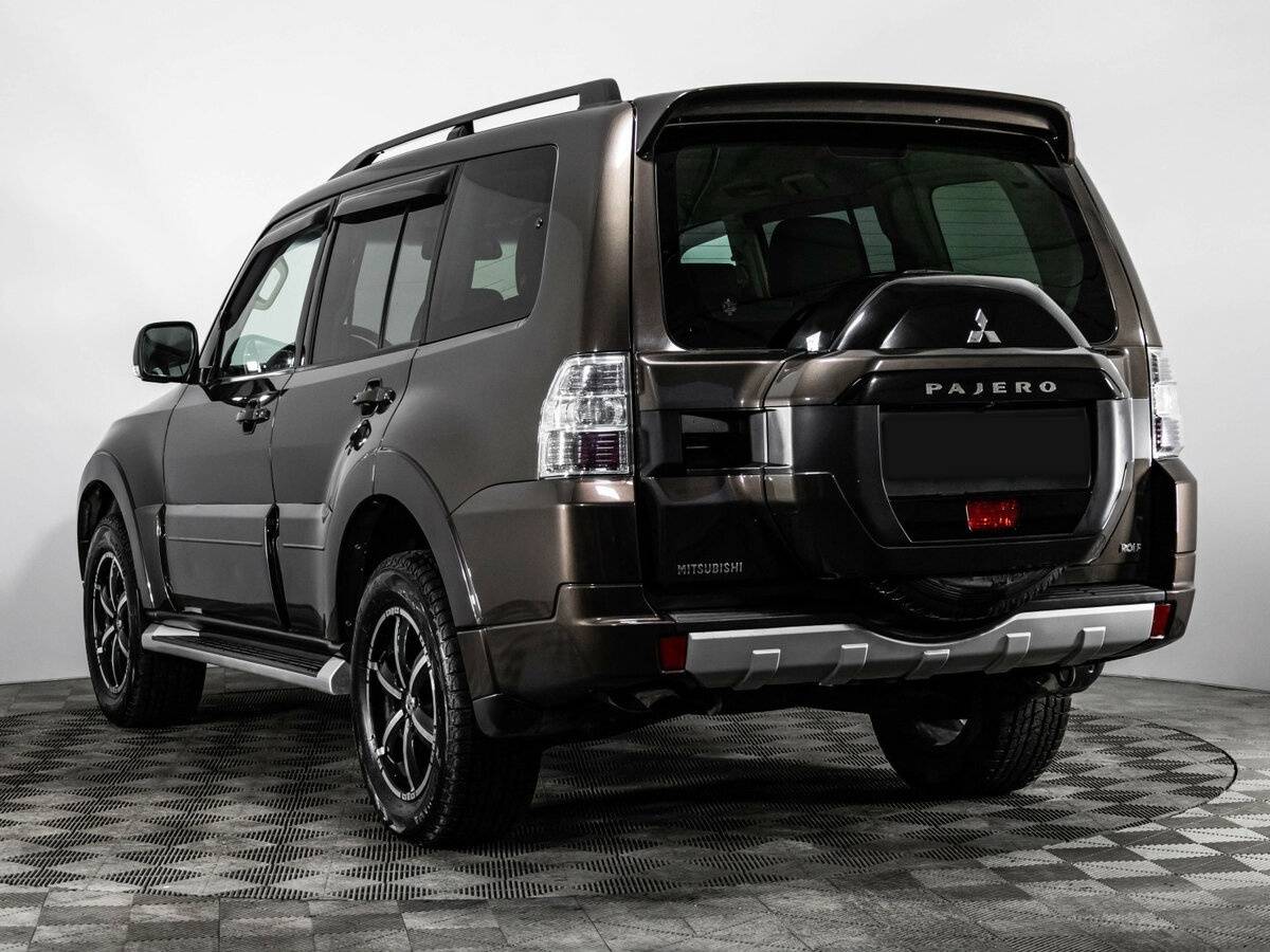 Купить Mitsubishi Pajero IV Рестайлинг 2, 2017, 110 534 км, фото №8