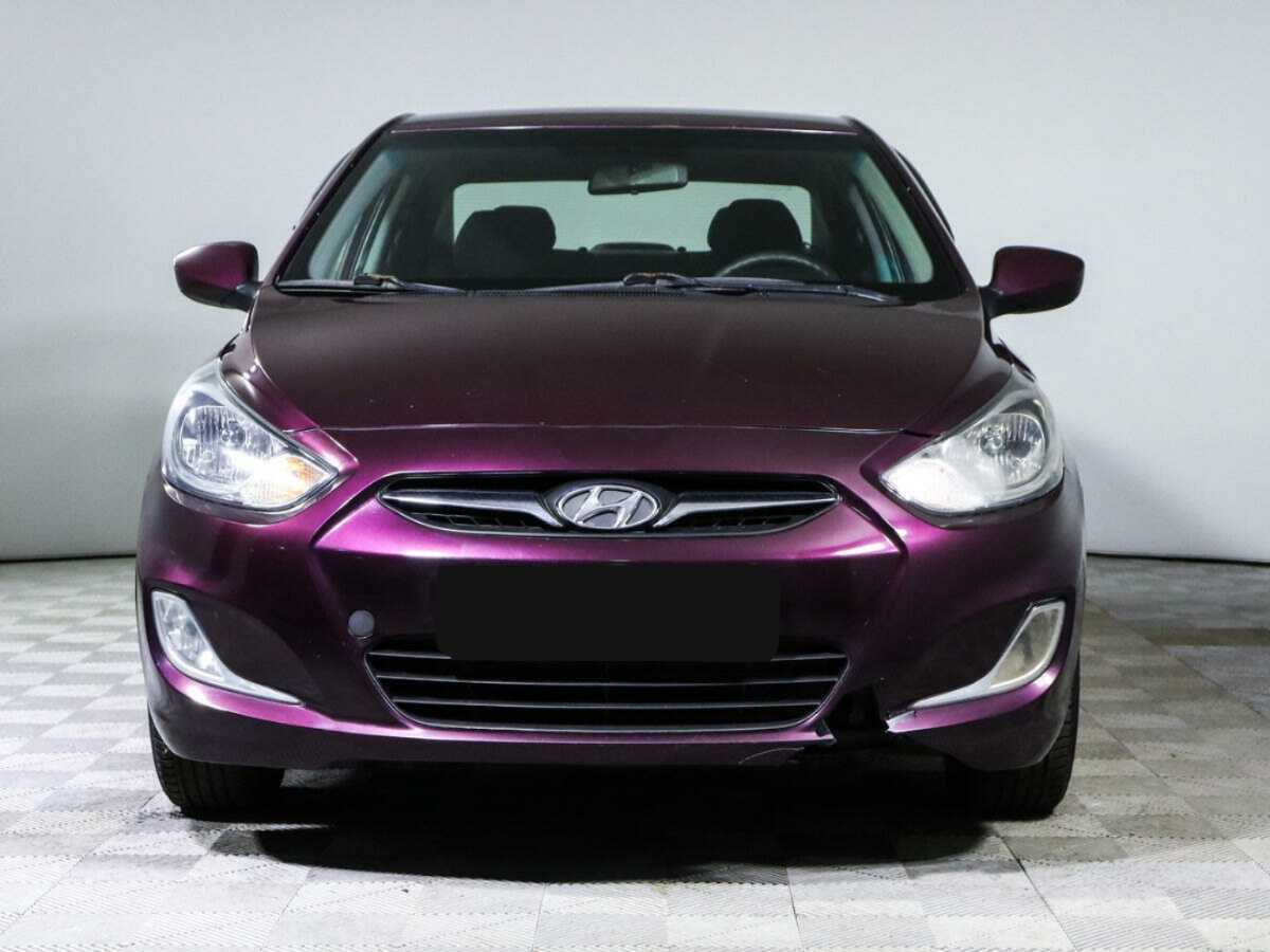 Купить Hyundai Solaris, 2012, 134 915 км, фото №2