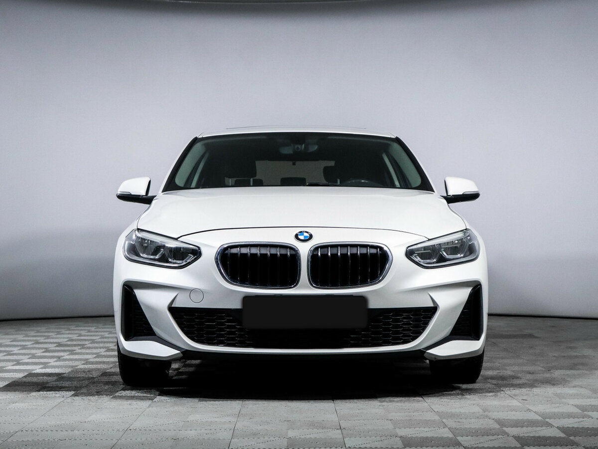 Купить BMW 1 серии 120i III (F52) Рестайлинг, 2020, 87 078 км, фото №2