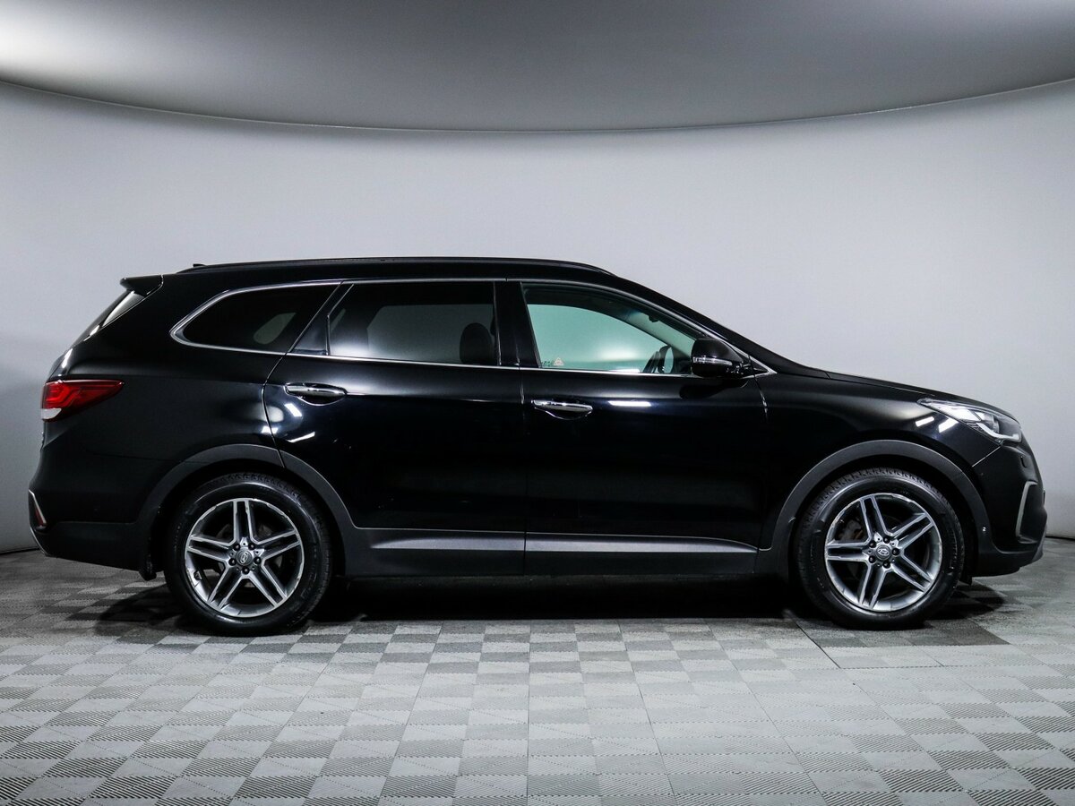 Купить Hyundai Santa Fe Grand III Рестайлинг, 2017, 63 759 км, фото №4