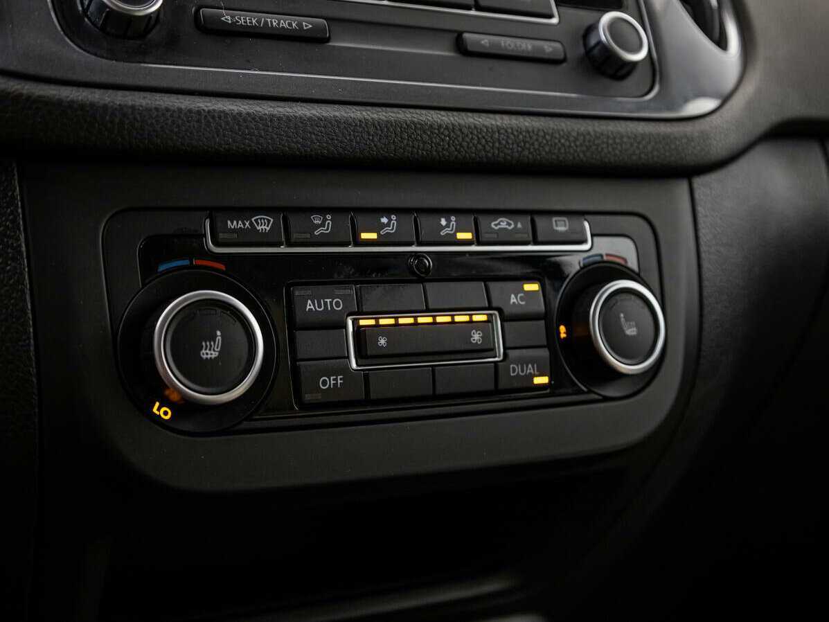 Купить Volkswagen Tiguan, 2012, 139 390 км, фото №15