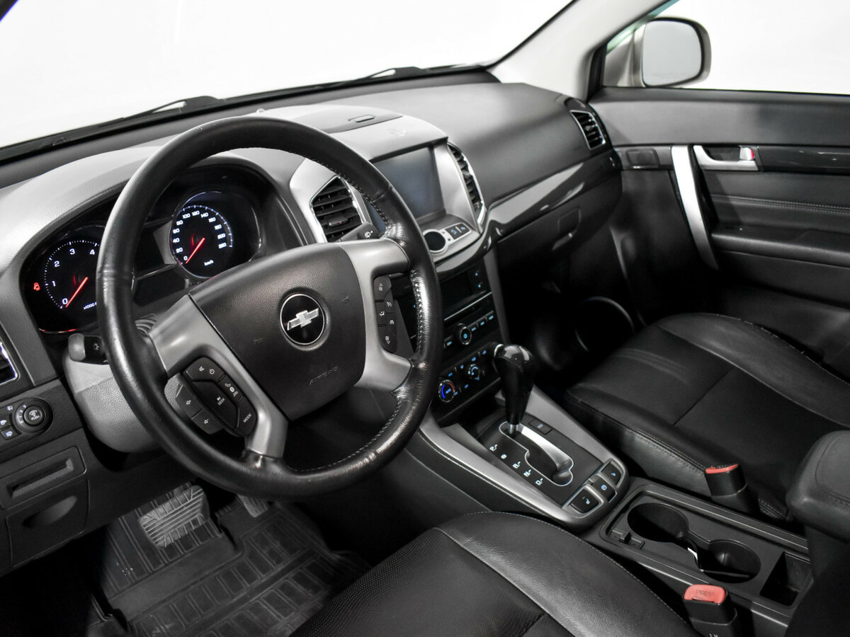 Купить Chevrolet Captiva I Рестайлинг 2, 2013, 234 710 км, фото №7