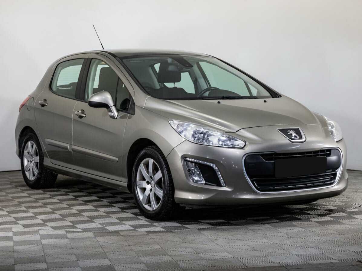 Купить Peugeot 308, 2013, 82 635 км, фото №3