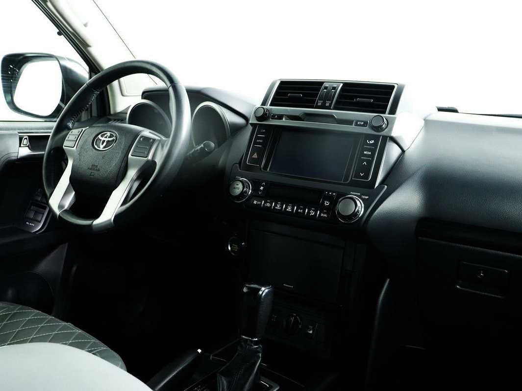 Купить Toyota Land Cruiser Prado, 2013, 160 203 км, фото №9