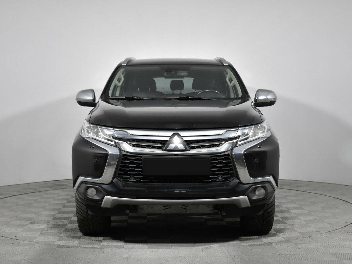 Купить Mitsubishi Pajero Sport, 2017, 200 000 км, фото №2