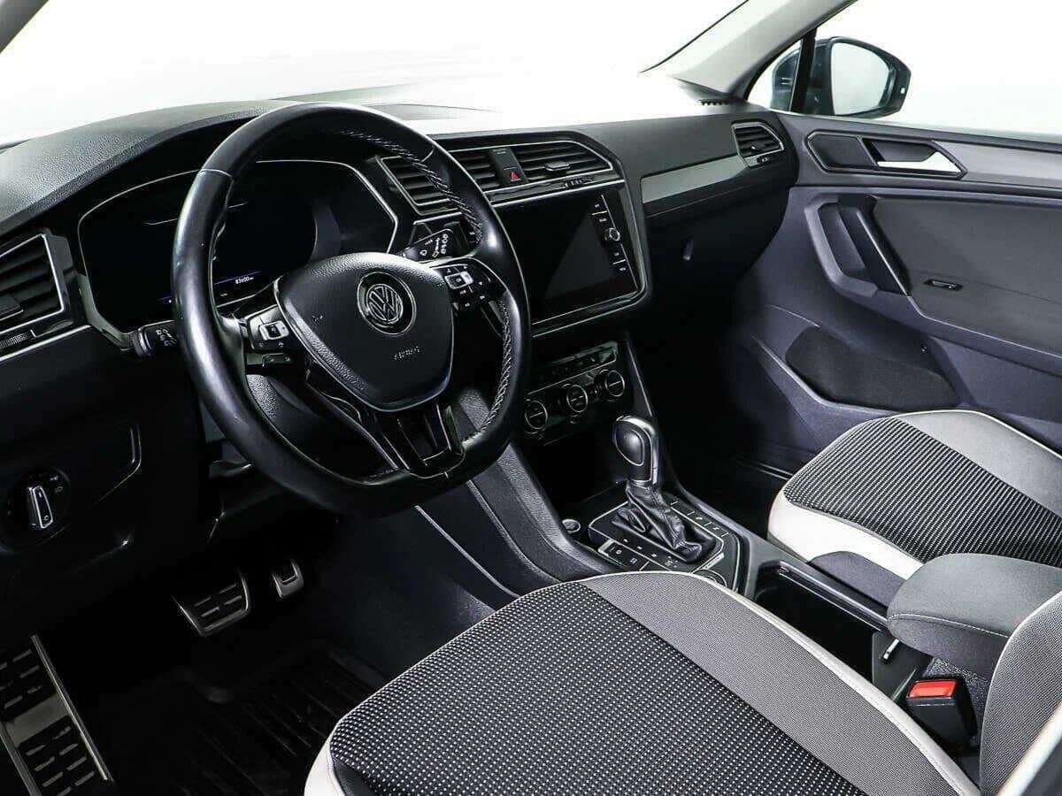 Купить Volkswagen Tiguan, 2018, 83 596 км, фото №15