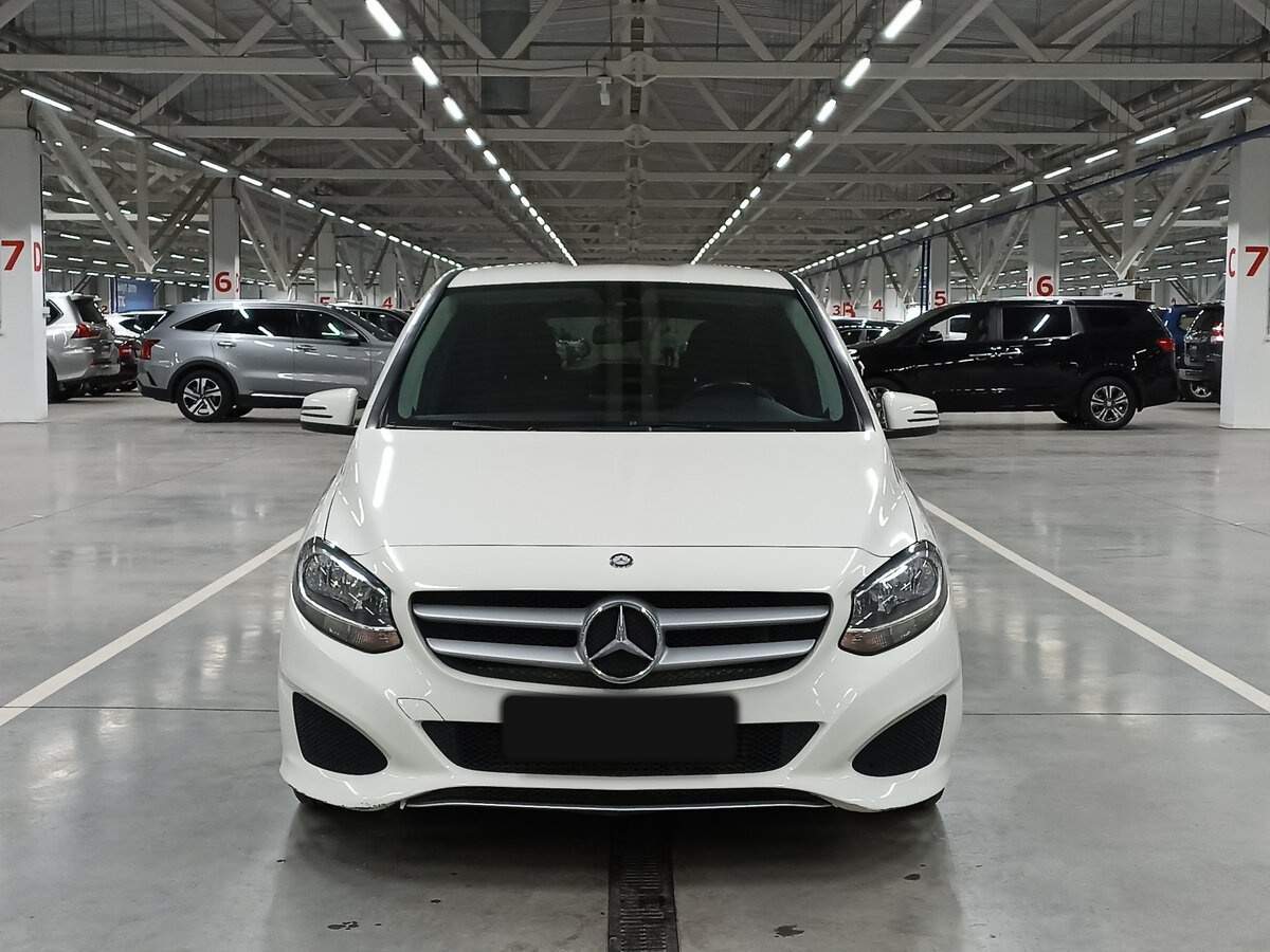 Купить Mercedes-Benz B-Класс 180, 2015, 117 742 км, фото №2