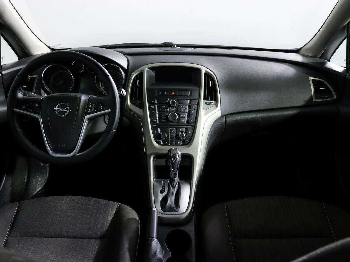 Купить Opel Astra, 2012, 80 000 км, фото №10