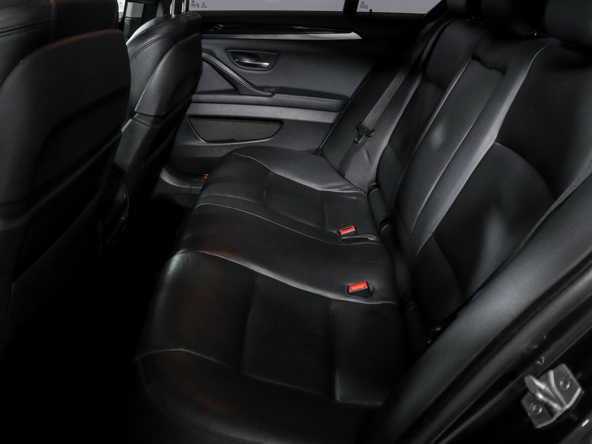 Купить BMW 5 серии 528i xDrive VI (F10/F11/F07) Рестайлинг, 2014, 229 144 км, фото №8
