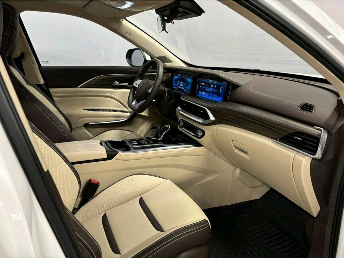 Купить FAW Bestune T77, 2023, 16 856 км, фото №11