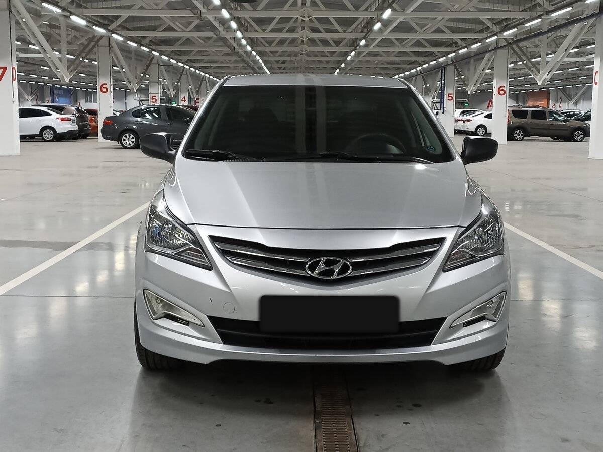 Купить Hyundai Solaris, 2016, 80 397 км, фото №2