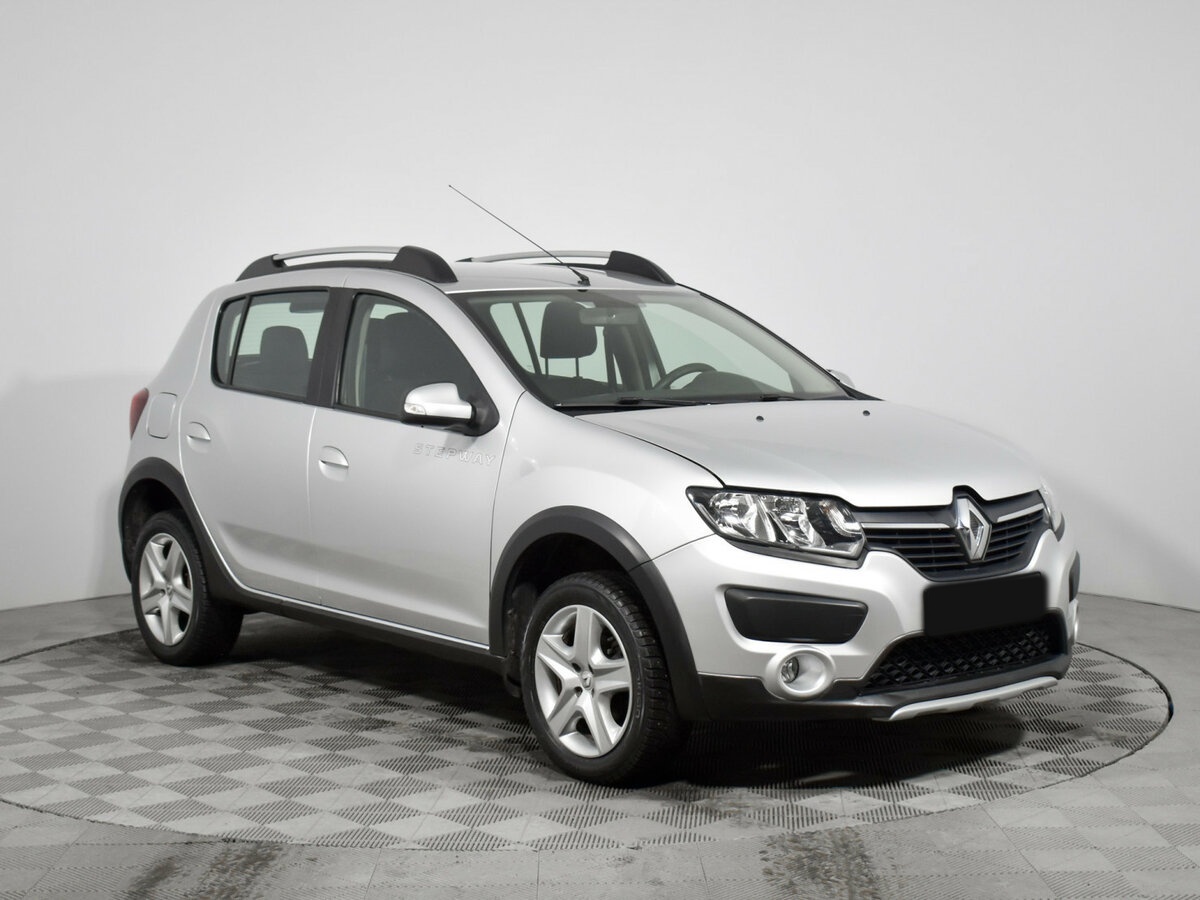 Купить Renault Sandero Stepway II, 2016, 140 000 км, фото №3