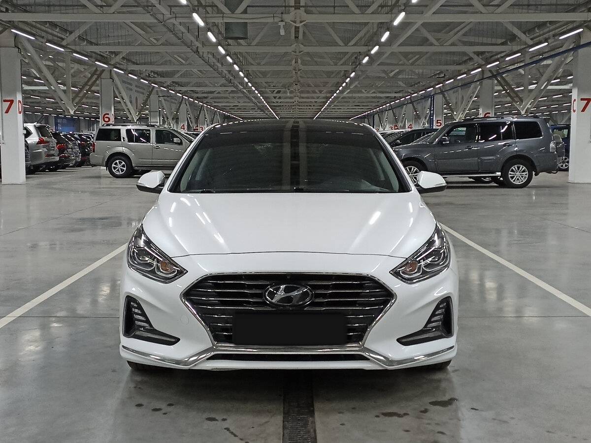 Купить Hyundai Sonata, 2017, 120 558 км, фото №2