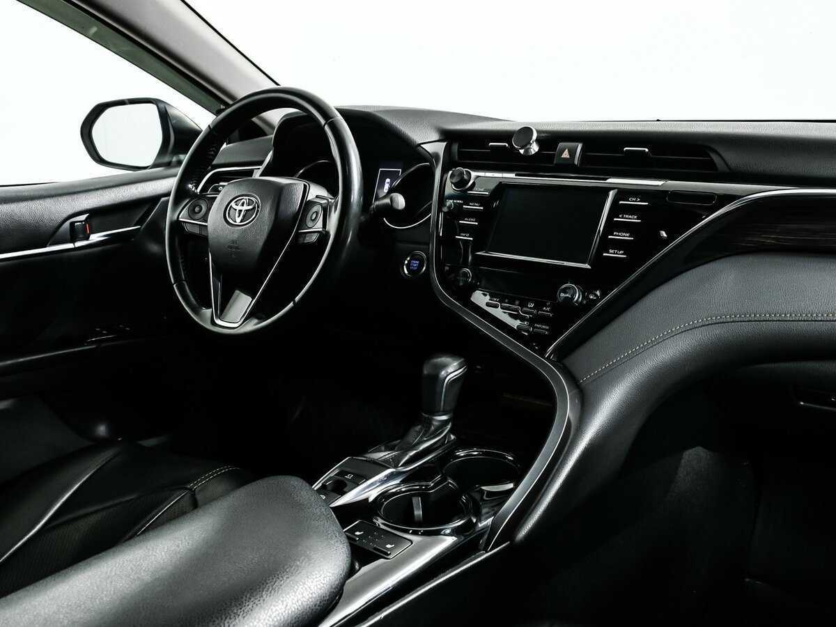 Купить Toyota Camry, 2018, 151 000 км, фото №9