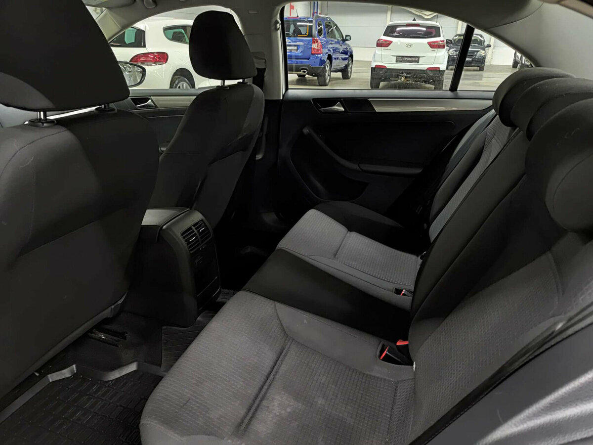 Купить Volkswagen Jetta VI Рестайлинг, 2016, 138 933 км, фото №12