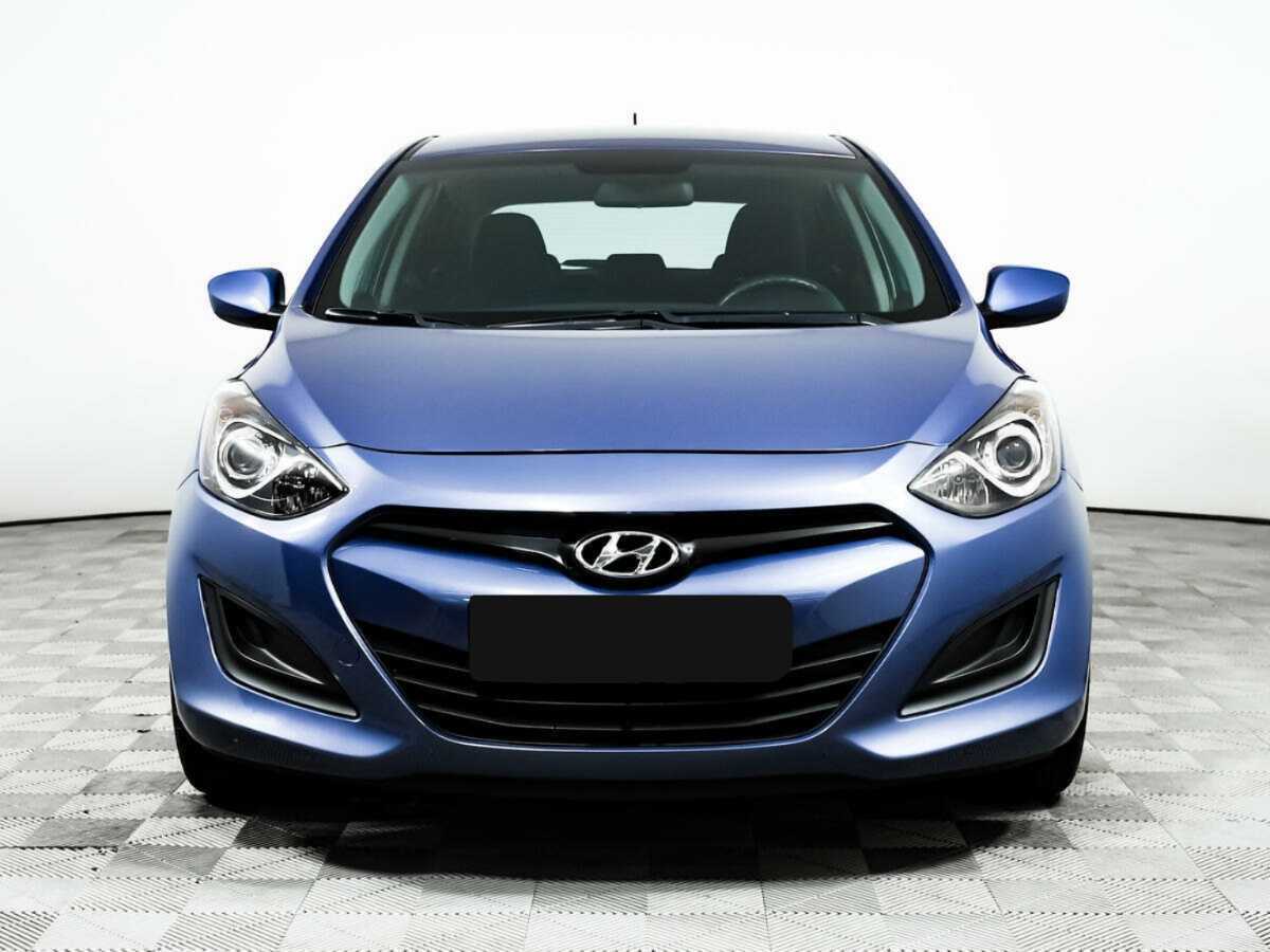 Купить Hyundai i30, 2014, 81 000 км, фото №2