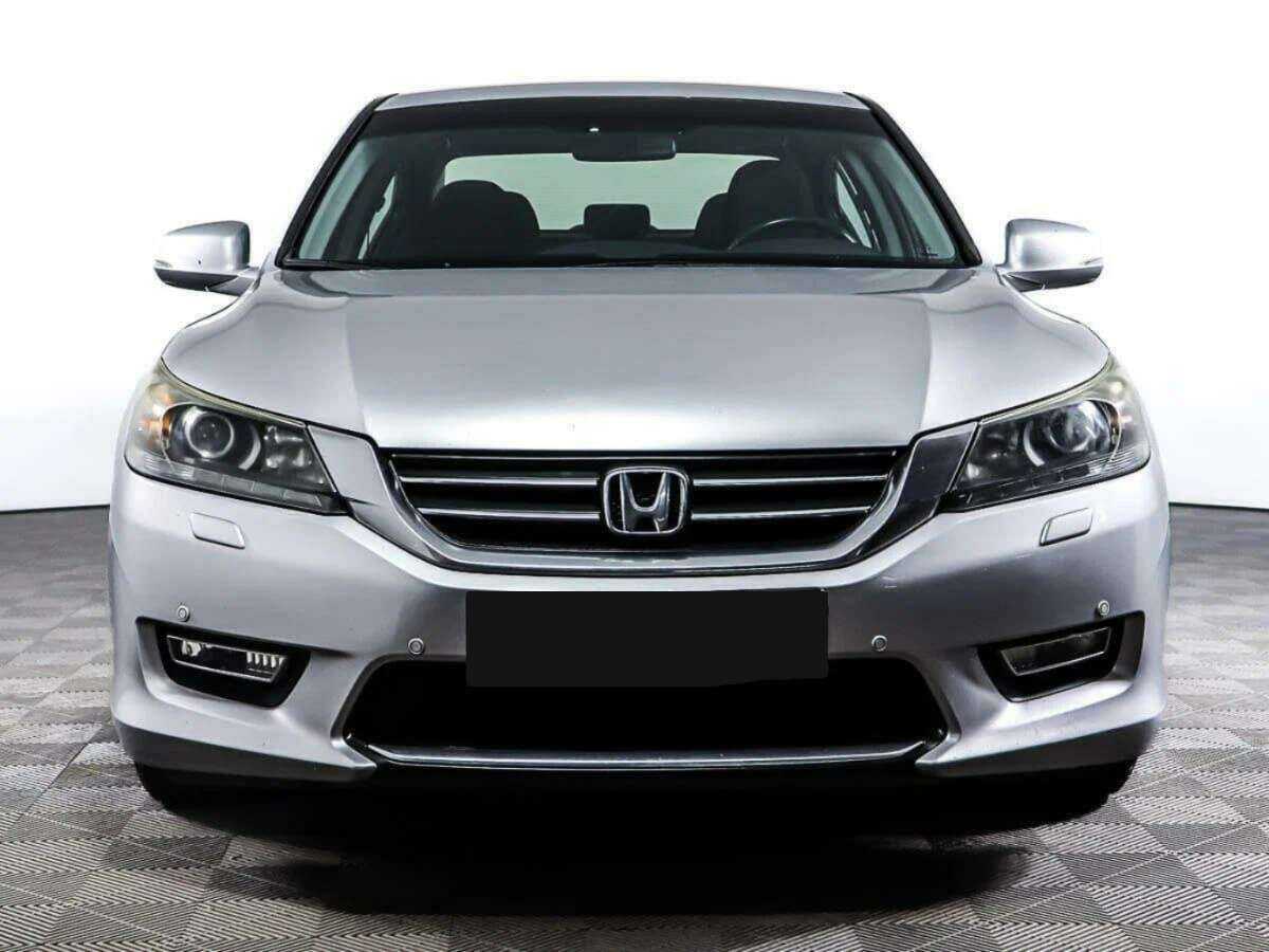 Купить Honda Accord, 2013, 120 001 км, фото №2