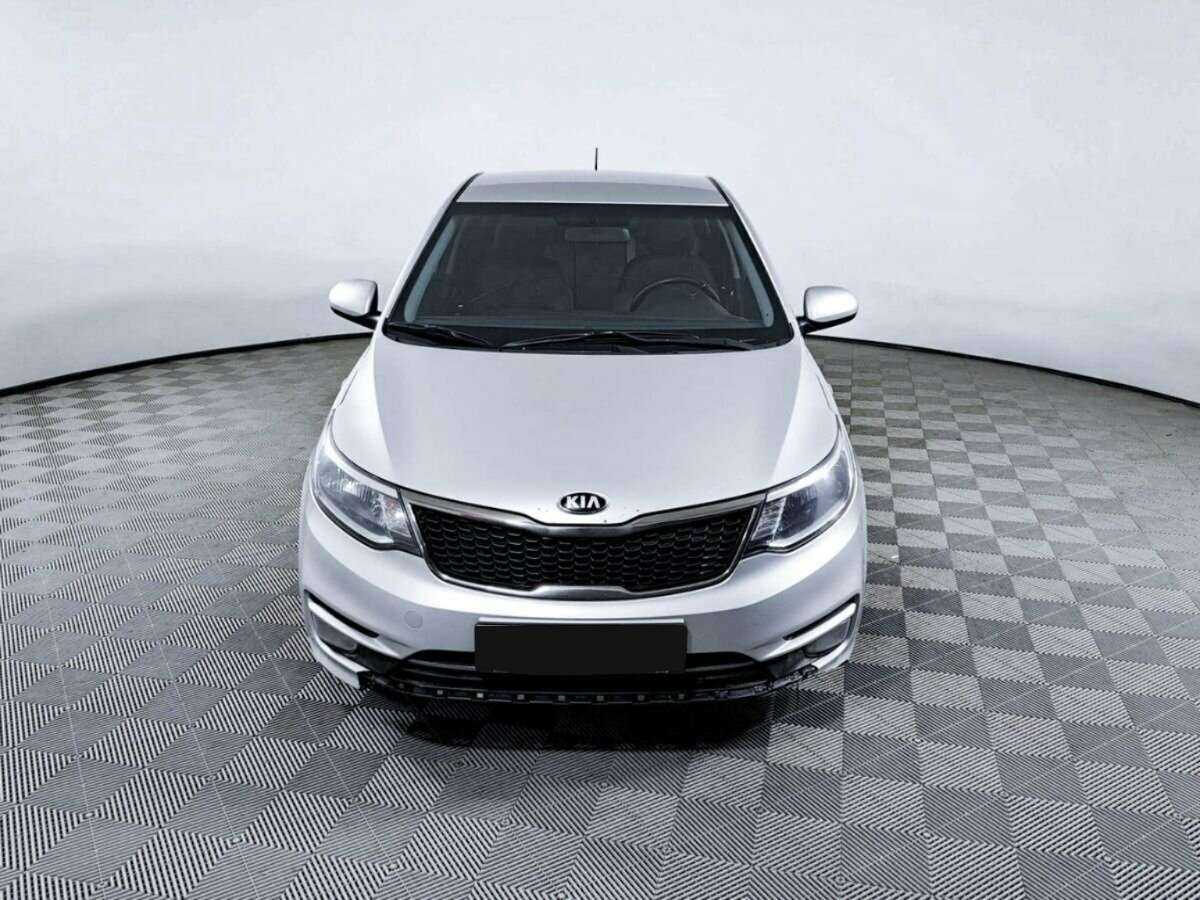 Купить Kia Rio, 2015, 181 238 км, фото №2