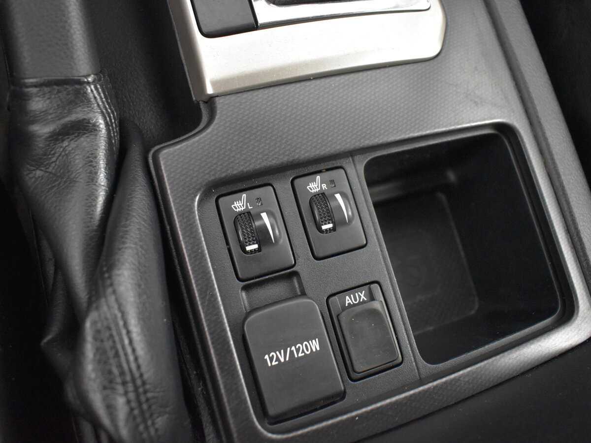 Купить Toyota Land Cruiser Prado, 2012, 210 347 км, фото №20