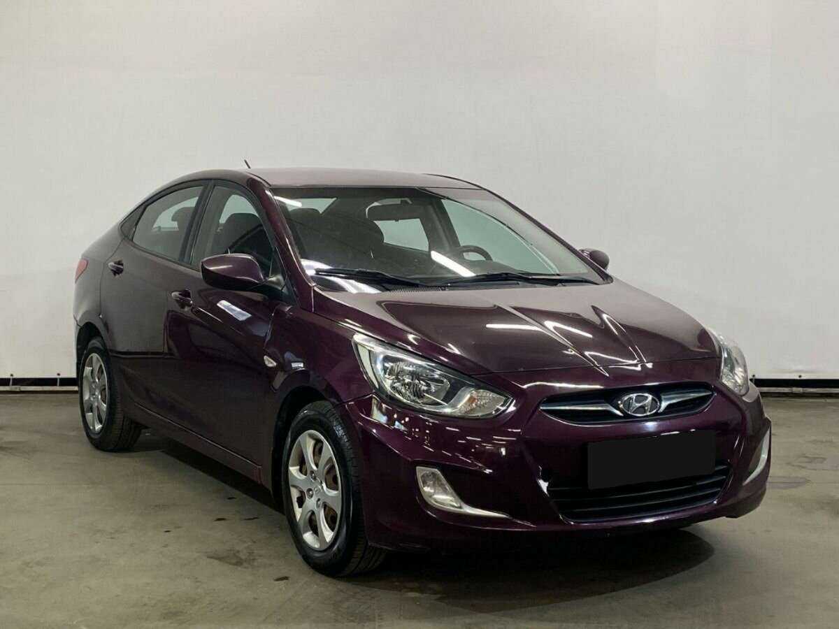 Купить Hyundai Solaris, 2012, 179 089 км, фото №3