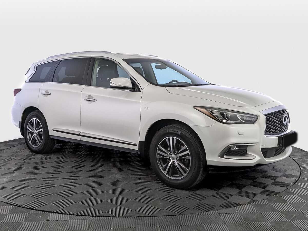 Купить Infiniti QX60, 2017, 131 813 км, фото №3