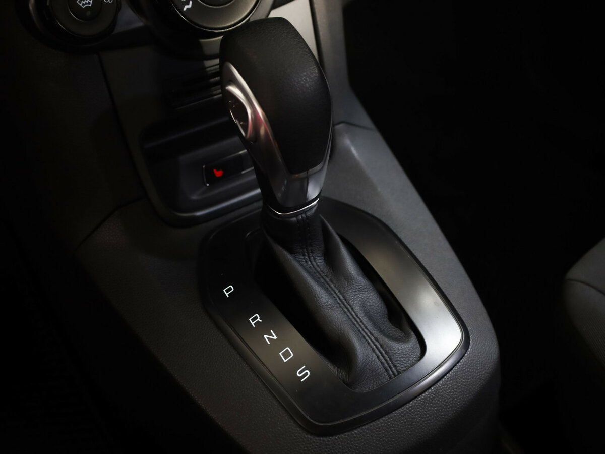 Купить Ford Fiesta Mk6 Рестайлинг, 2016, 126 591 км, фото №17