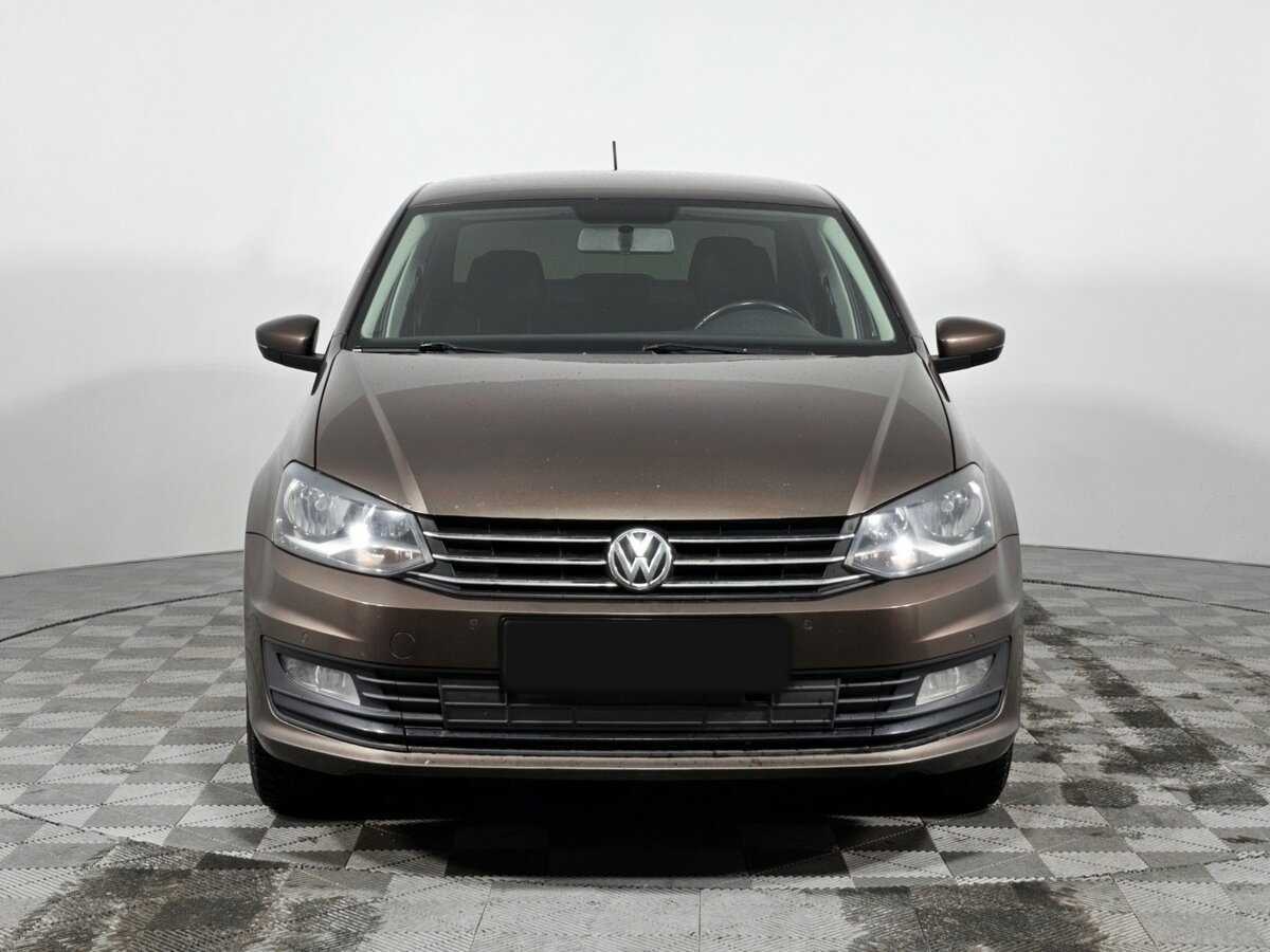 Купить Volkswagen Polo, 2018, 179 560 км, фото №2