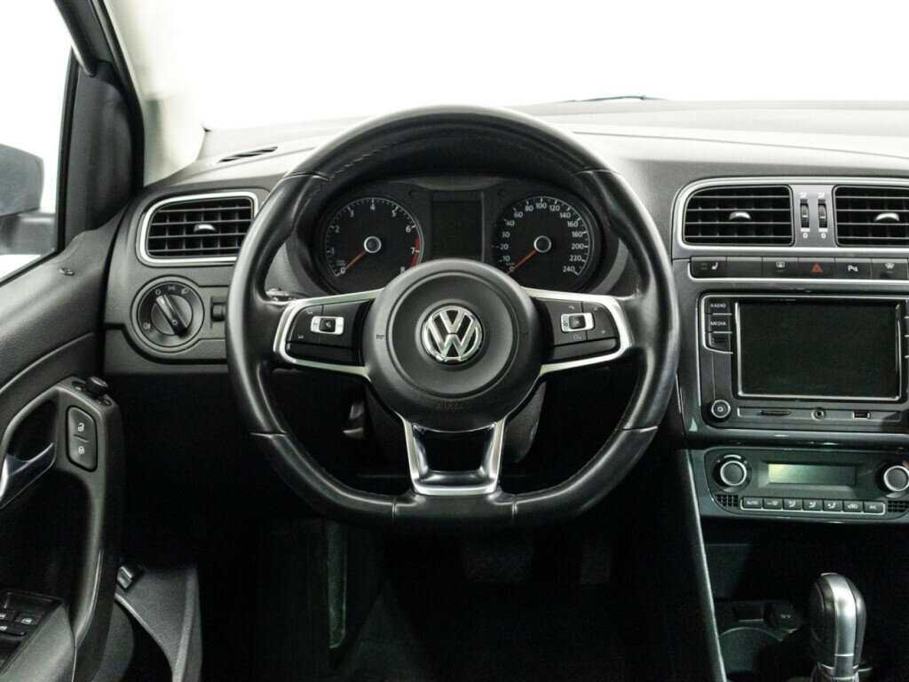Купить Volkswagen Polo, 2018, 59 631 км, фото №19