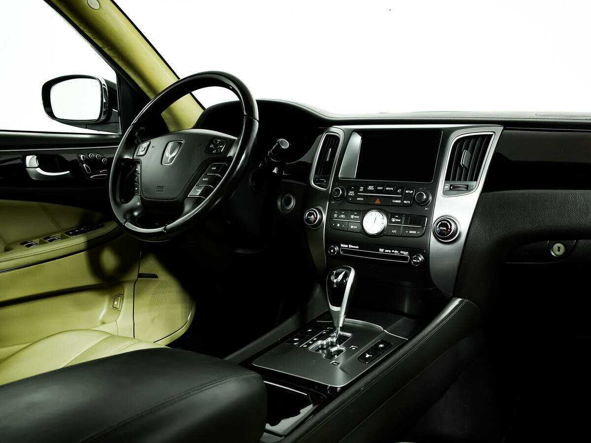 Купить Hyundai Equus, 2012, 124 730 км, фото №9