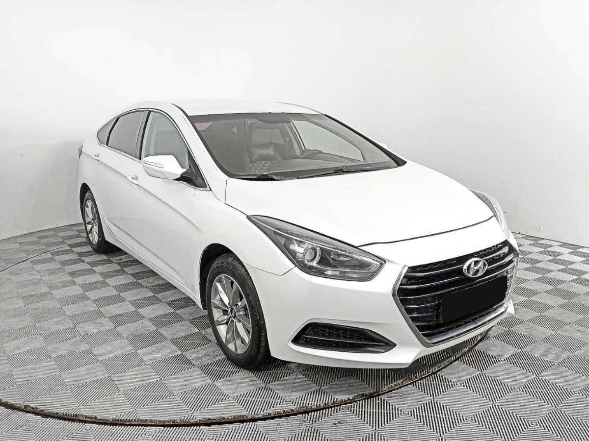 Купить Hyundai i40, 2015, 209 332 км, фото №3