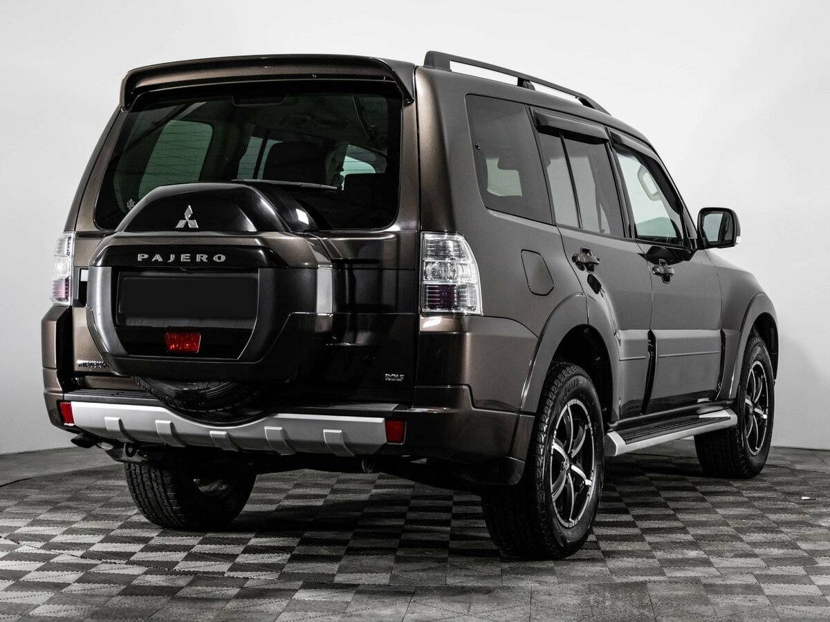 Купить Mitsubishi Pajero IV Рестайлинг 2, 2017, 110 534 км, фото №6