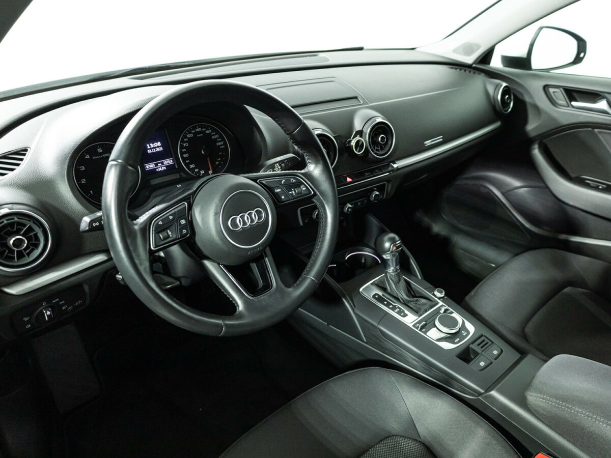 Купить Audi A3 III (8V) Рестайлинг, 2018, 88 000 км, фото №11