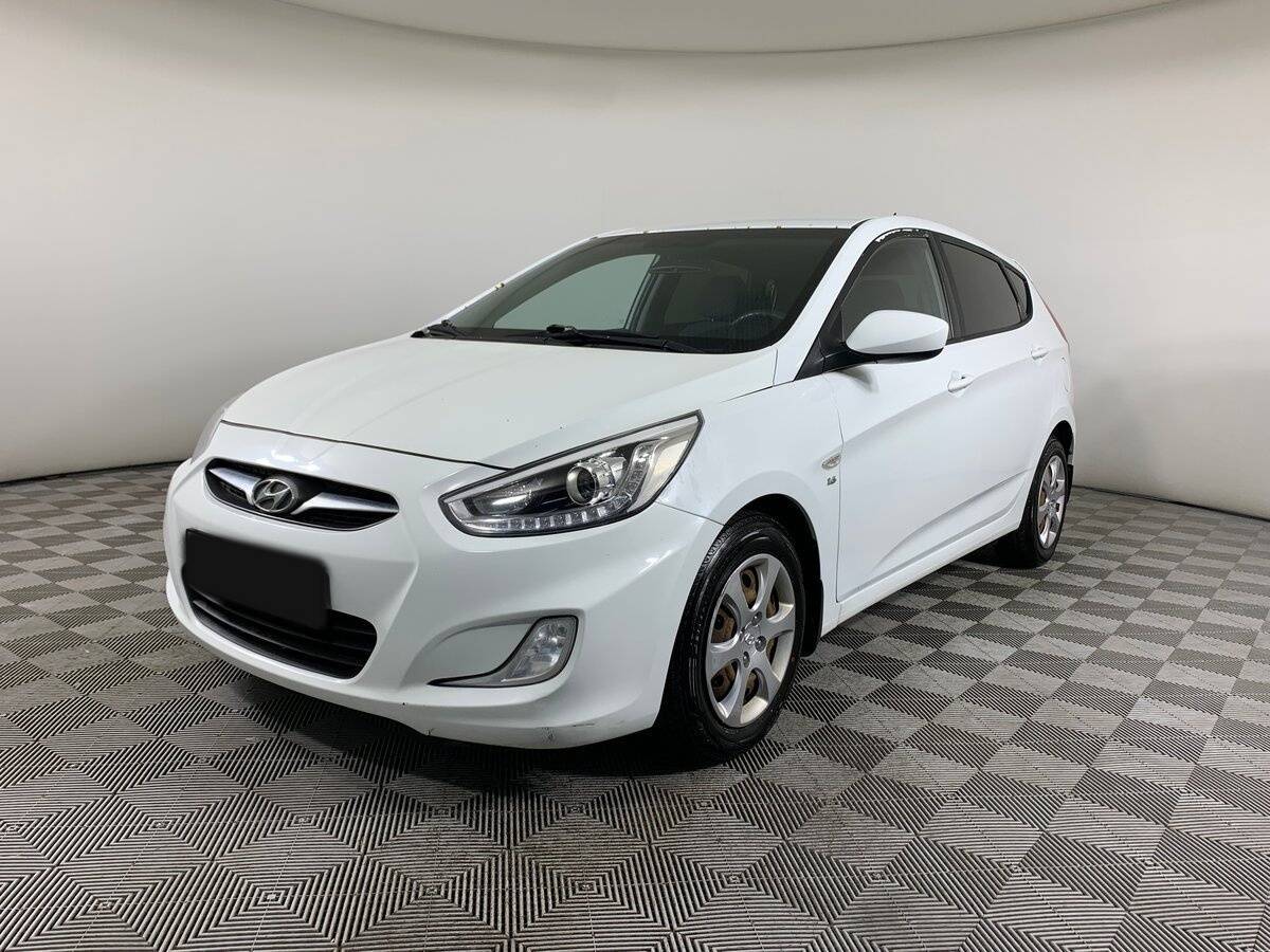 Купить Hyundai Solaris, 2013, 236 946 км, фото №1