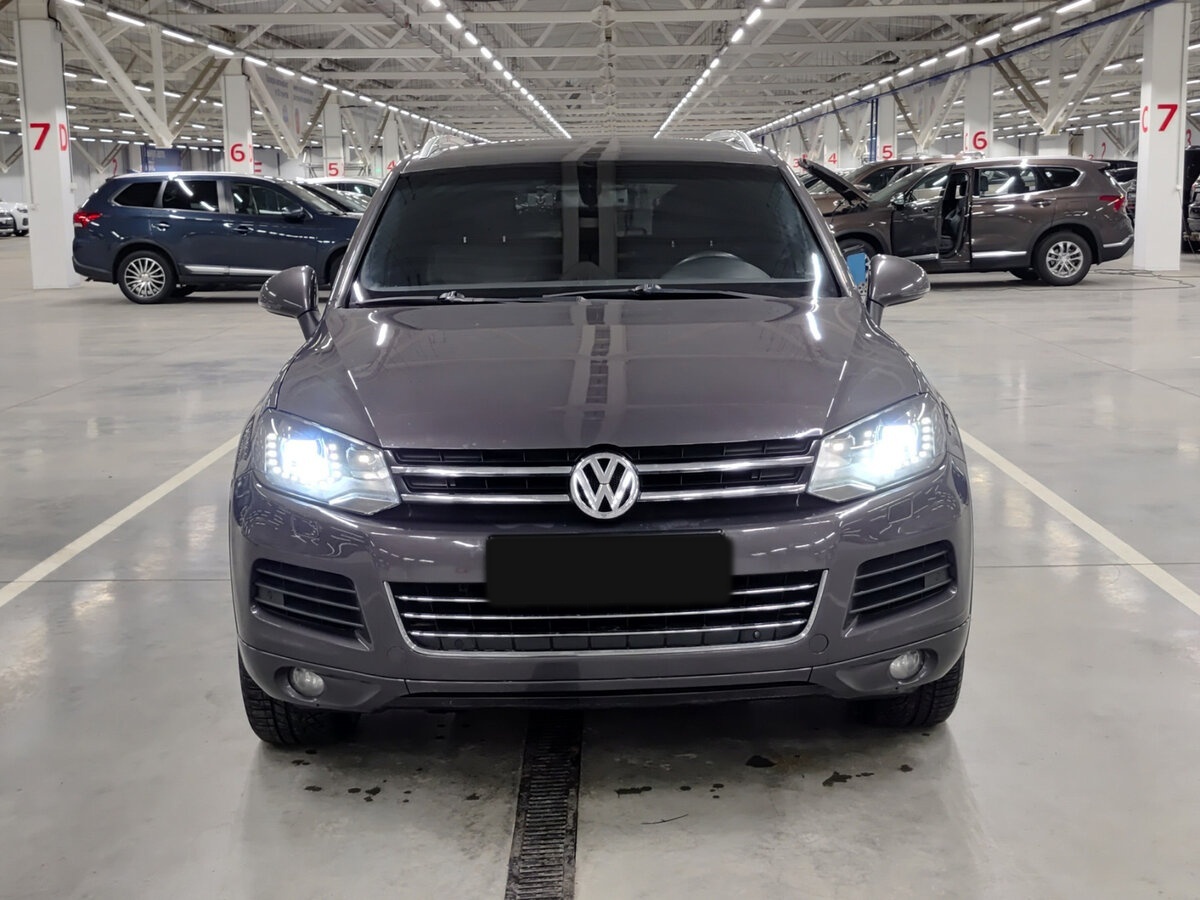 Купить Volkswagen Touareg II, 2012, 223 153 км, фото №2