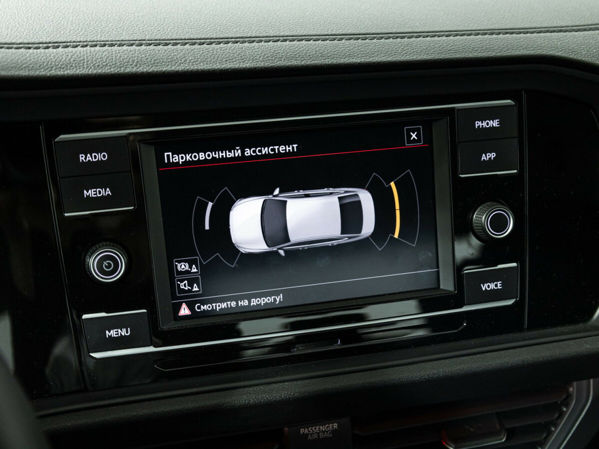 Купить Volkswagen Jetta VII, 2020, 104 895 км, фото №15