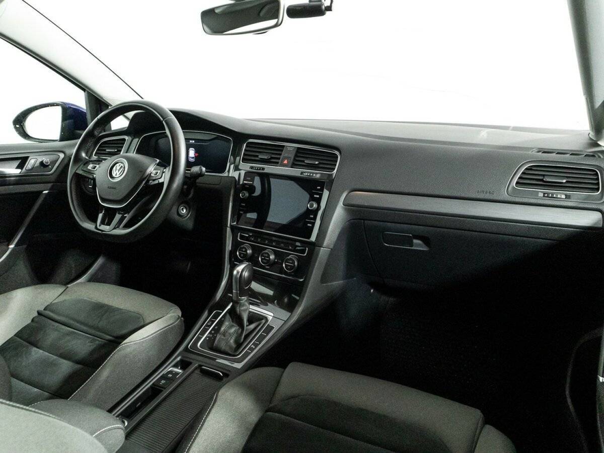 Купить Volkswagen Golf, 2018, 118 000 км, фото №9