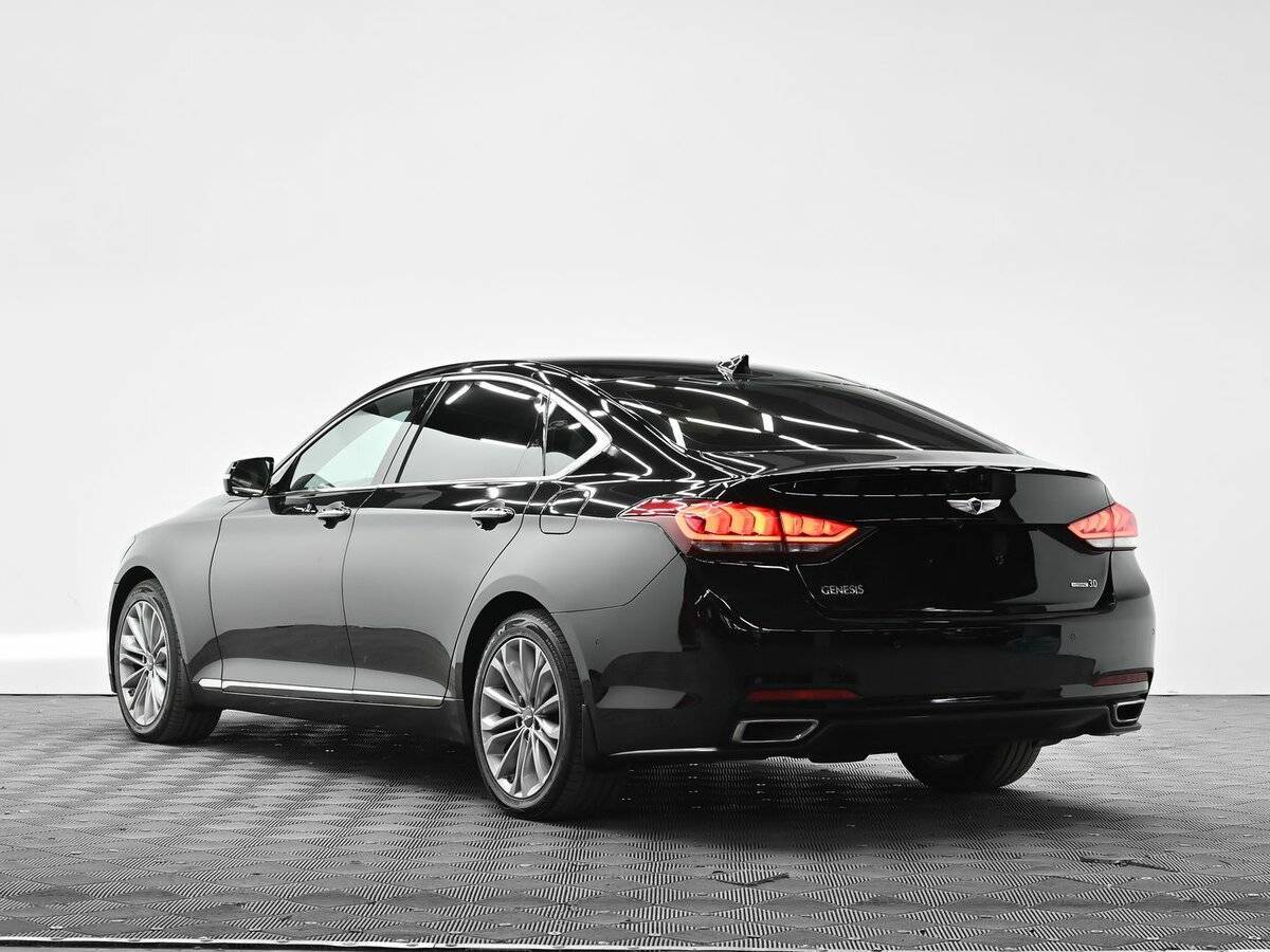 Купить Hyundai Genesis, 2016, 142 000 км, фото №3