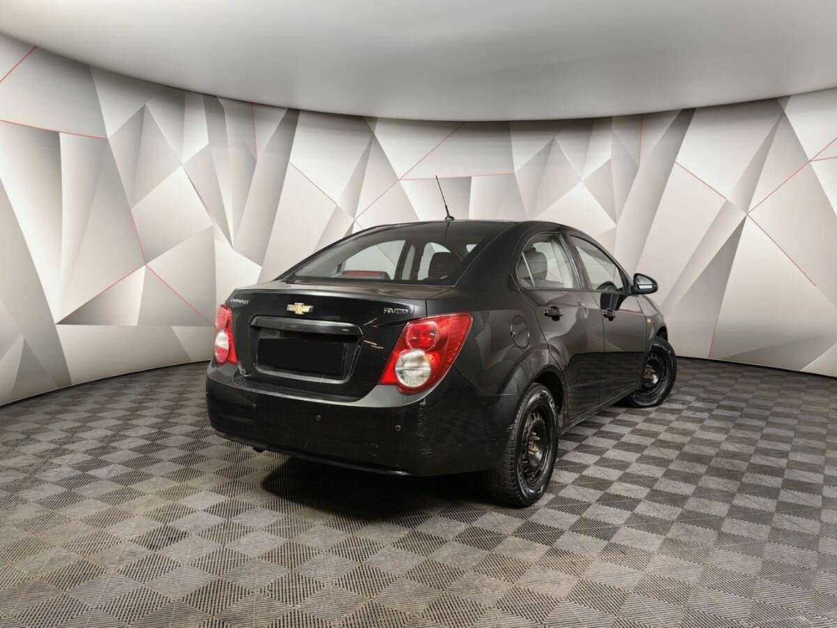 Купить Chevrolet Aveo, 2012, 120 318 км, фото №2
