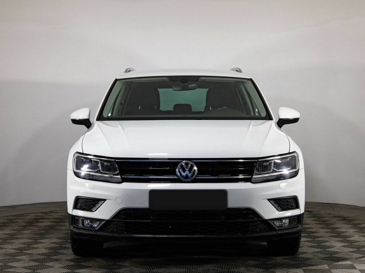 Купить Volkswagen Tiguan II, 2018, 45 750 км, фото №2