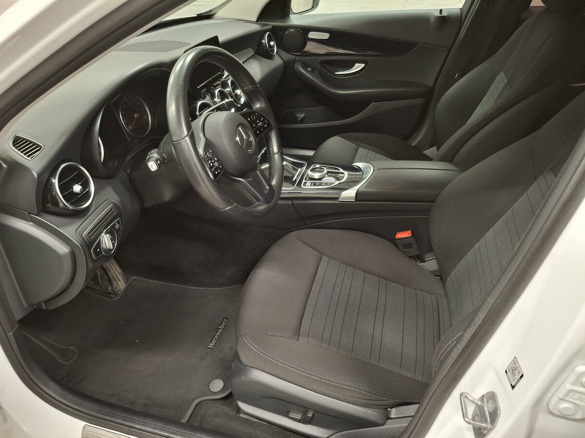 Купить Mercedes-Benz C-Класс 180 IV (W205) Рестайлинг, 2018, 92 664 км, фото №14