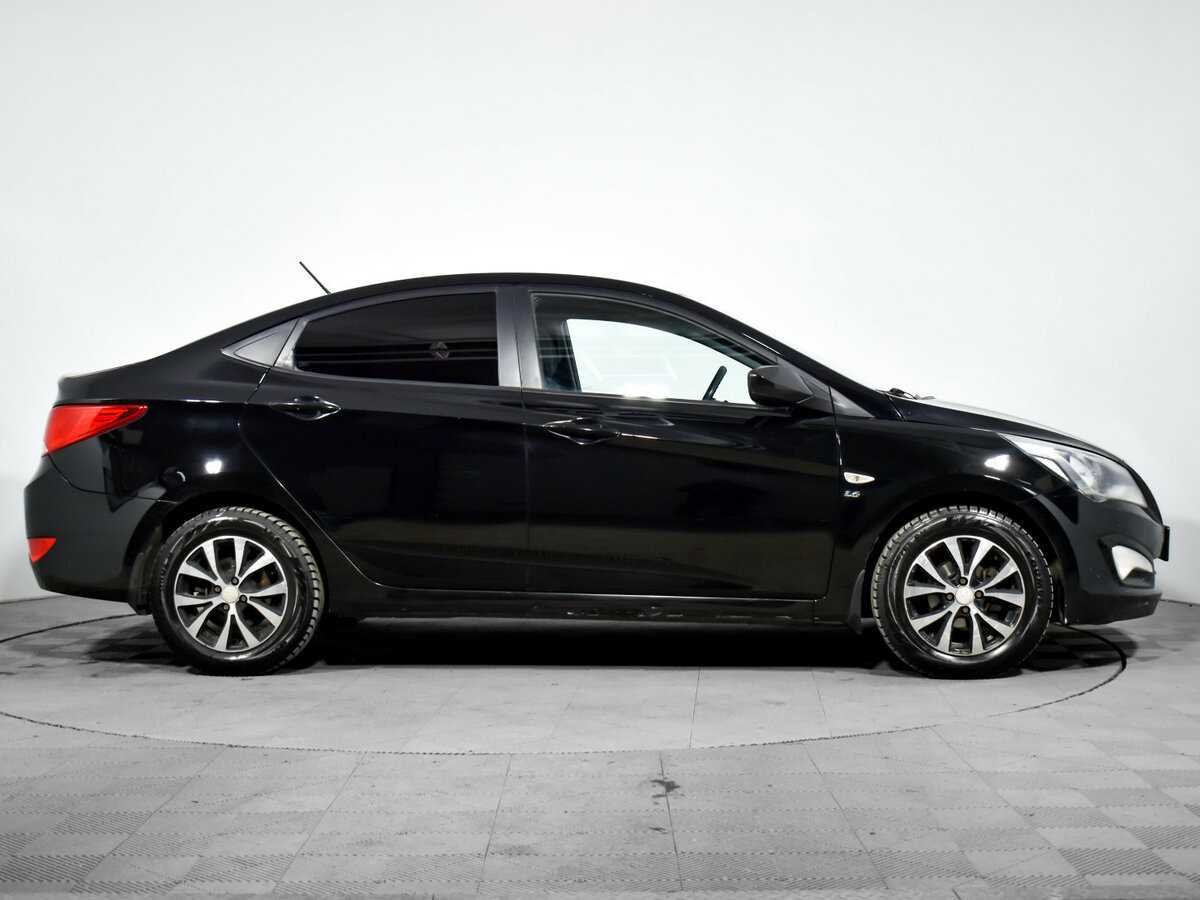 Купить Hyundai Solaris, 2015, 222 708 км, фото №4
