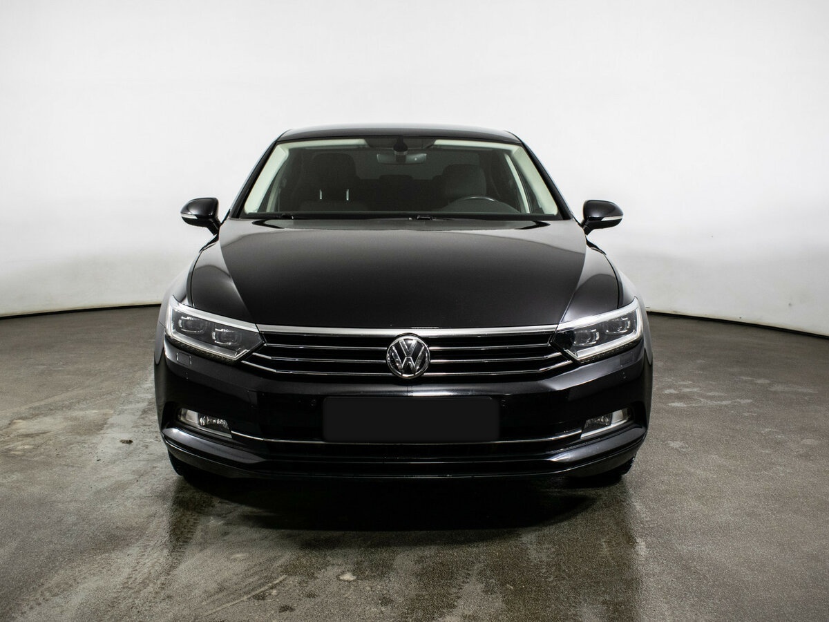 Купить Volkswagen Passat B8, 2017, 80 779 км, фото №2