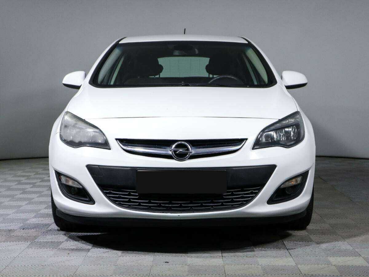 Купить Opel Astra, 2012, 117 000 км, фото №2