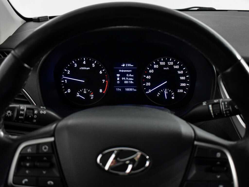 Купить Hyundai Solaris, 2017, 100 000 км, фото №19