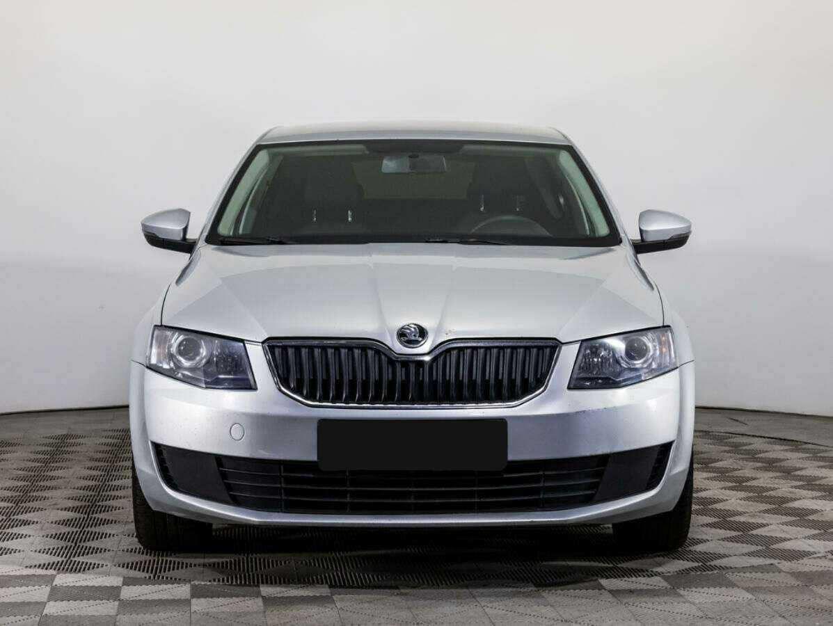 Купить Skoda Octavia, 2015, 328 662 км, фото №2