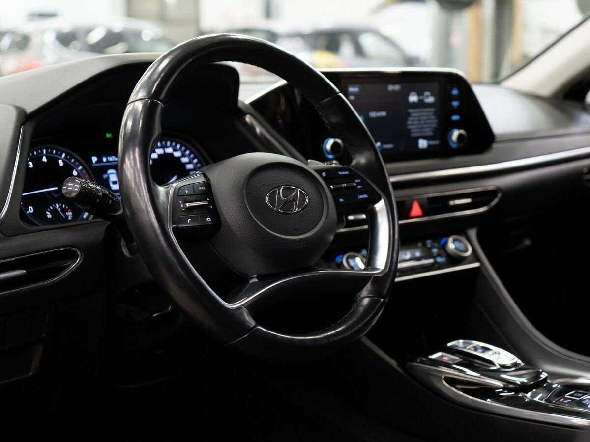 Купить Hyundai Sonata, 2020, 56 200 км, фото №5