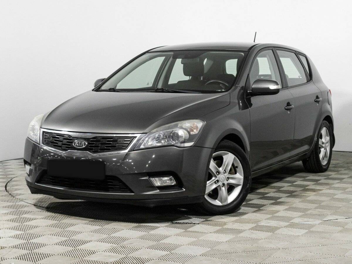 Купить Kia Ceed, 2012, 130 000 км, фото №1