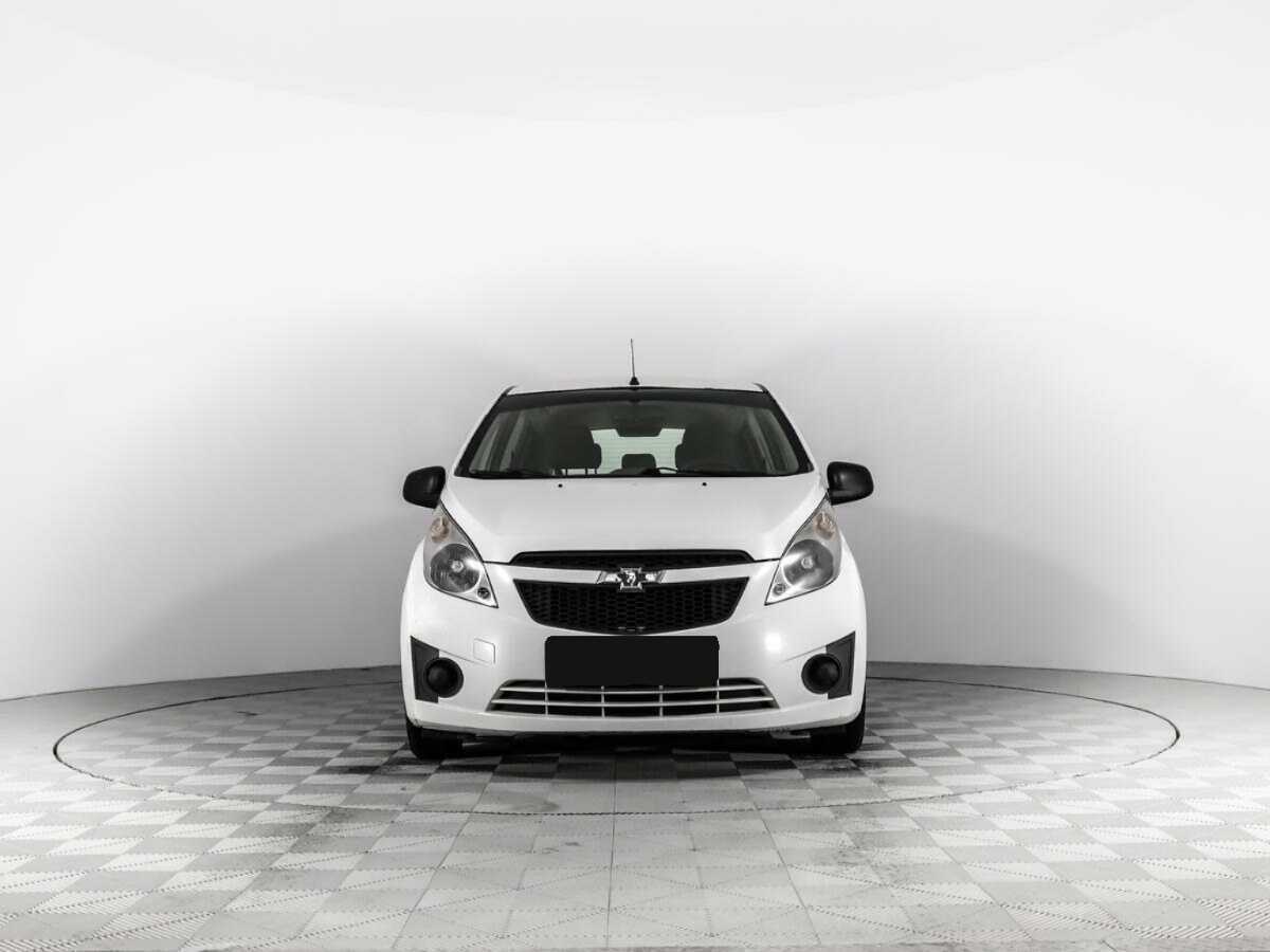 Купить Chevrolet Spark, 2013, 117 811 км, фото №2